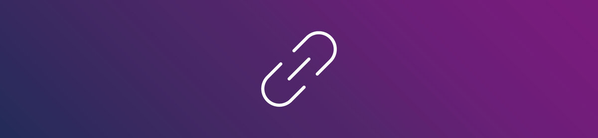 Chain link icon on a purple gradient background. The graphic symbolizes a connection, redirect, or link between systems, applications, or resources.