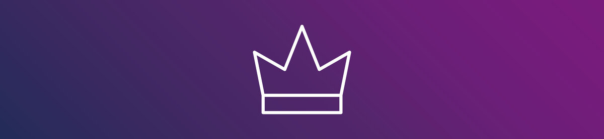 Pictogram van een kroon op een paarse verloopachtergrond. De afbeelding symboliseert een premiumoplossing, uitgebreide functionaliteit en een holistische 360-gradenbenadering.